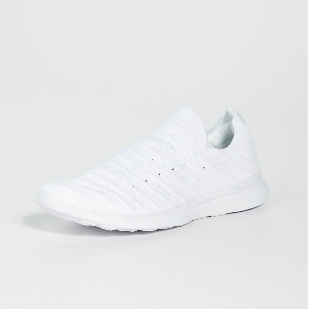 Brand New APL TechLoom Wave Sneaker in White Size 7